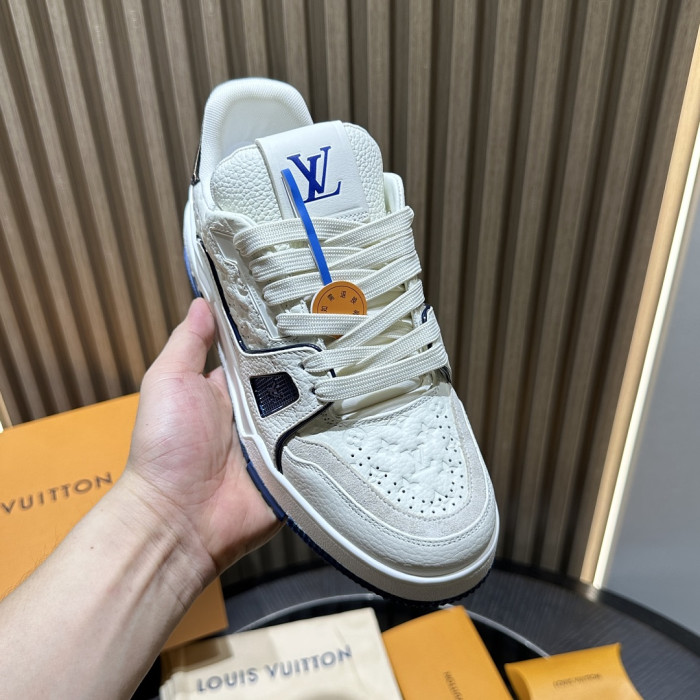 LOVT SNEAKER lv-652