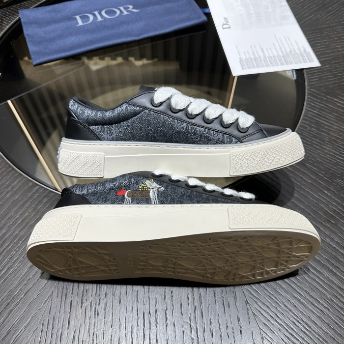 DR B33 LOW-TOP SNEAKERS DR-219