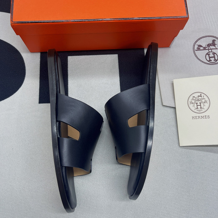 her slides 23060916
