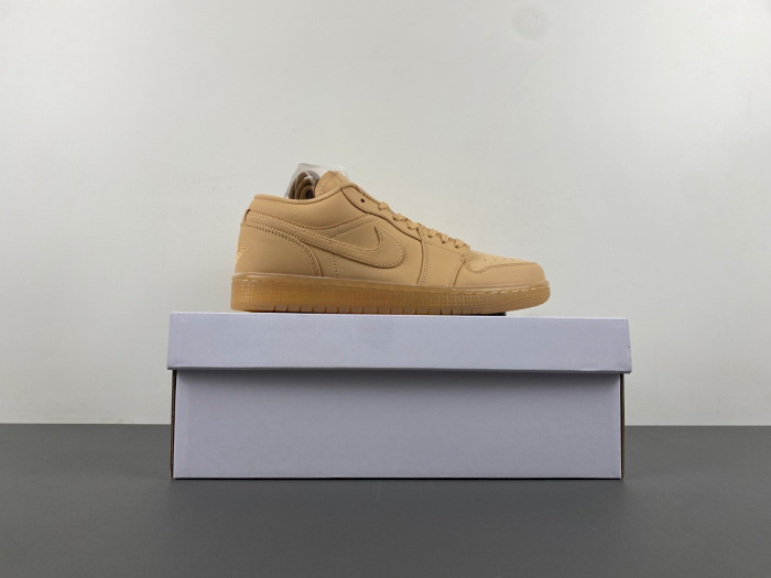 air jordan 1 low se “pale vanilla/sand” fz3972-294