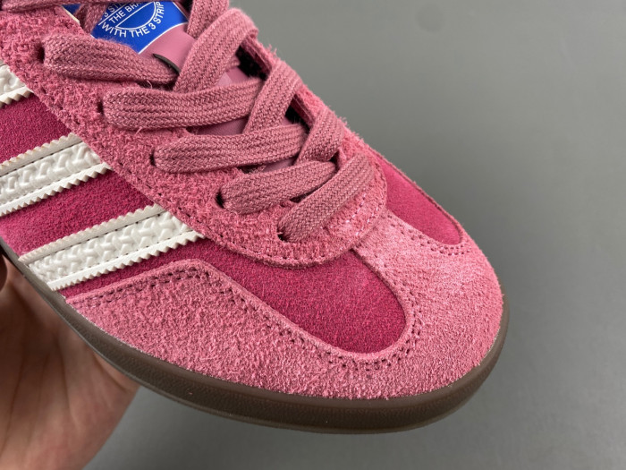 ad low-top sneaker gazelle indoor if1809