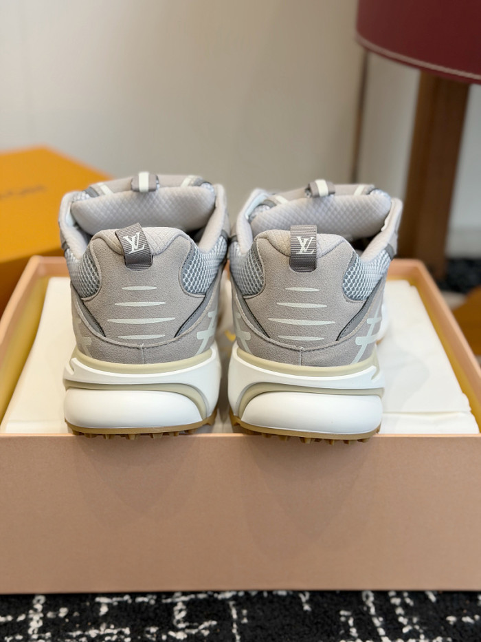 LOVT SNEAKER LV-703