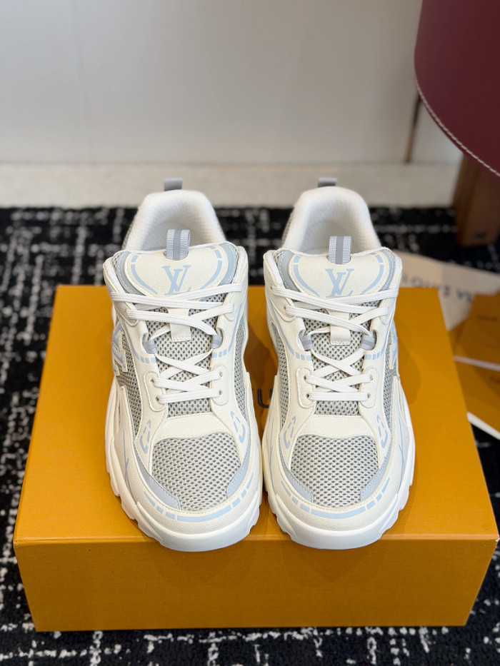 LOVT SNEAKER LV-704