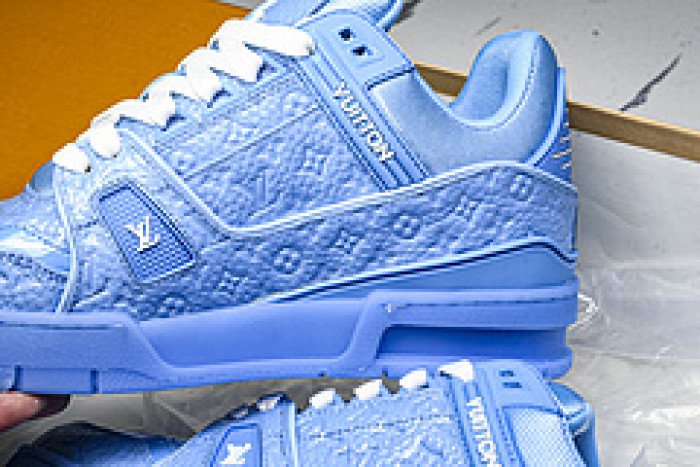 LOVT SNEAKER lv-364