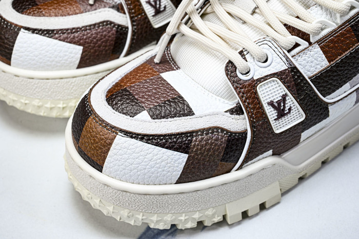 LOVT SNEAKER lv-692