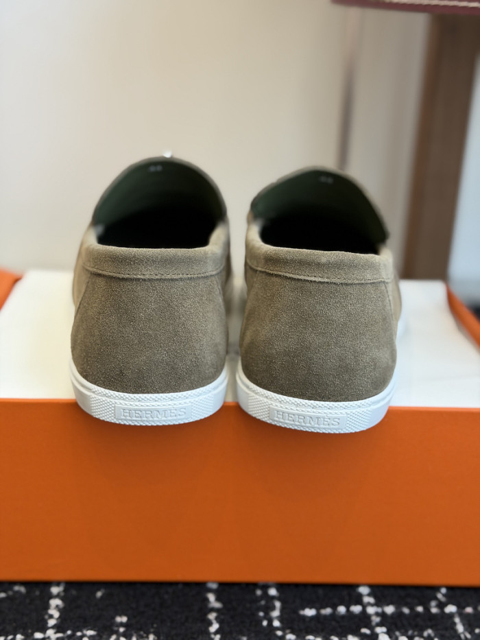 HER SHOES HM-60