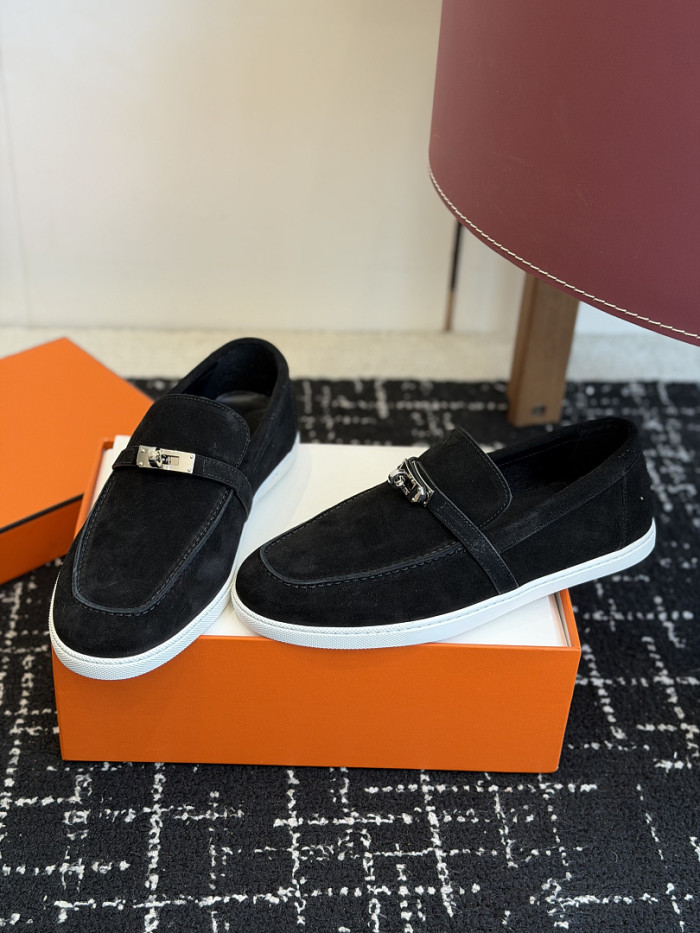 HER SHOES HM-61