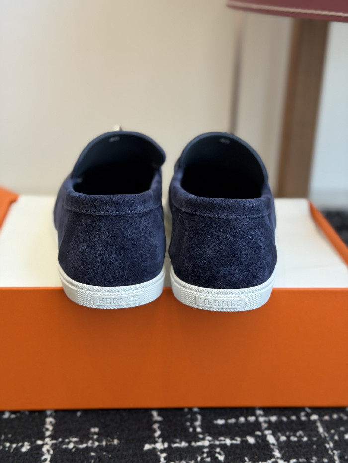HER SHOES HM-62