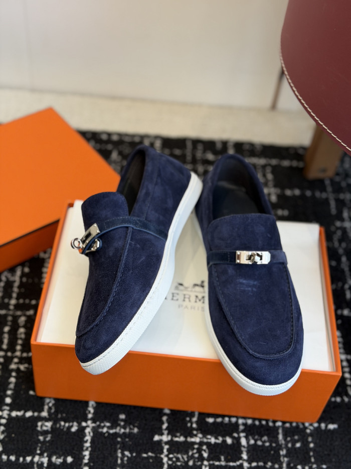 HER SHOES HM-62