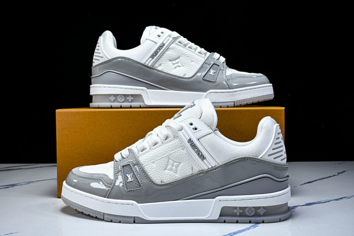 LOVT SNEAKER lv-697