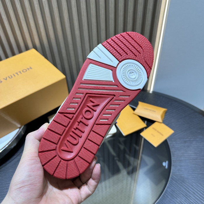 LOVT SNEAKER lv-686