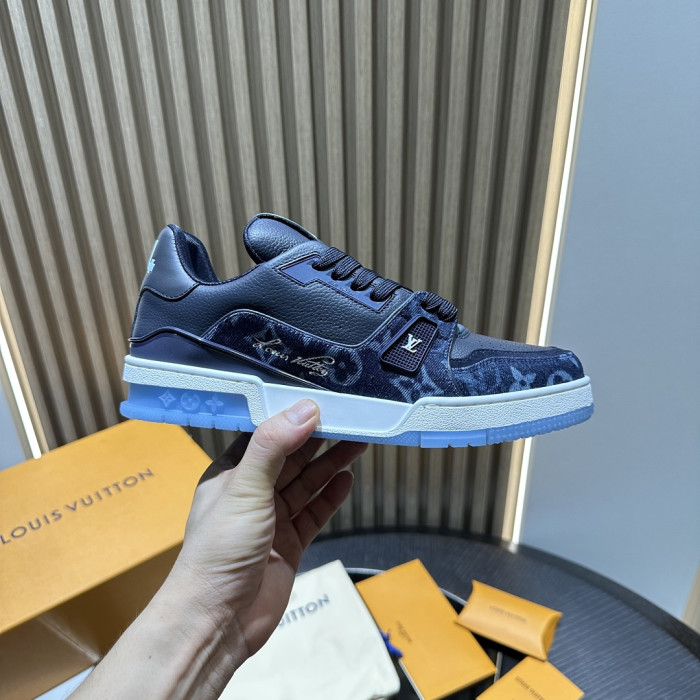 LOVT SNEAKER lv-700
