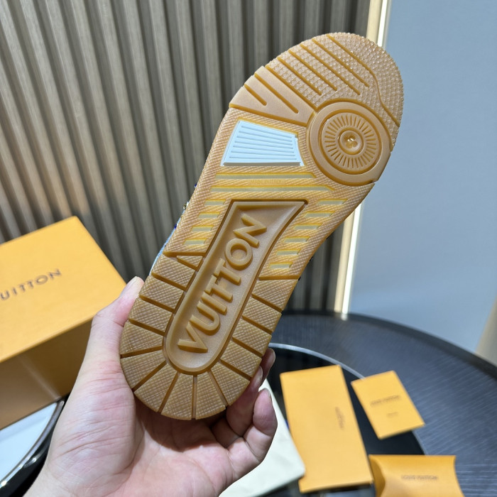 LOVT SNEAKER lv-689