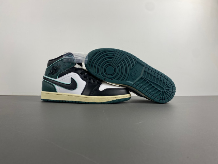 air jordan 1 mid se "legend pink" fq7818-100