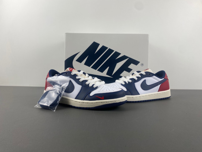 AIR JORDAN 1 Low HQ2993-100