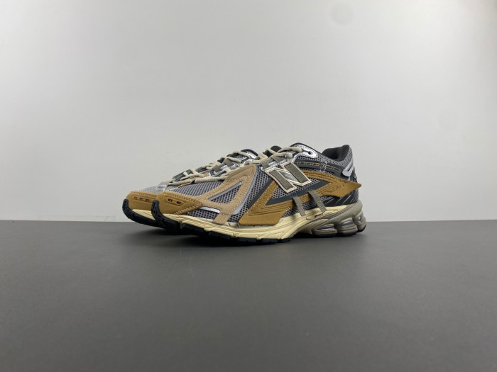 New Balance U1906AA