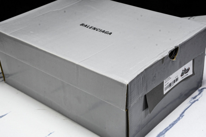 Ba1en*iaga Platform Reduced Dark Gray WPLTF 1160
