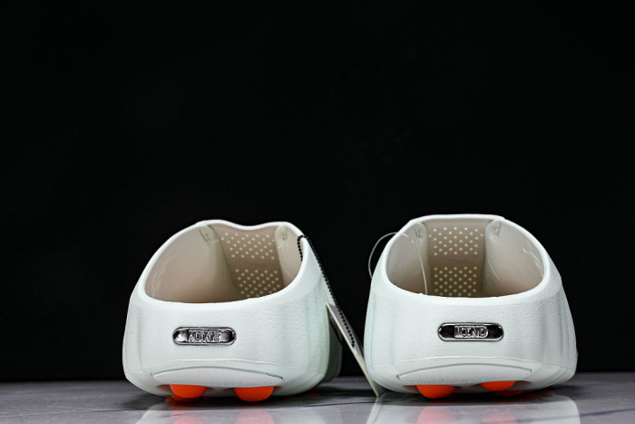 Nike Mind 001 Barely Green HQ4309-300 (RUN SMALL,PLS 1 SIZE UP)