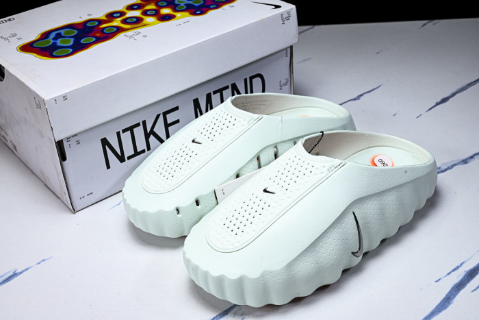 Nike Mind 001 Barely Green HQ4309-300 (RUN SMALL,PLS 1 SIZE UP)