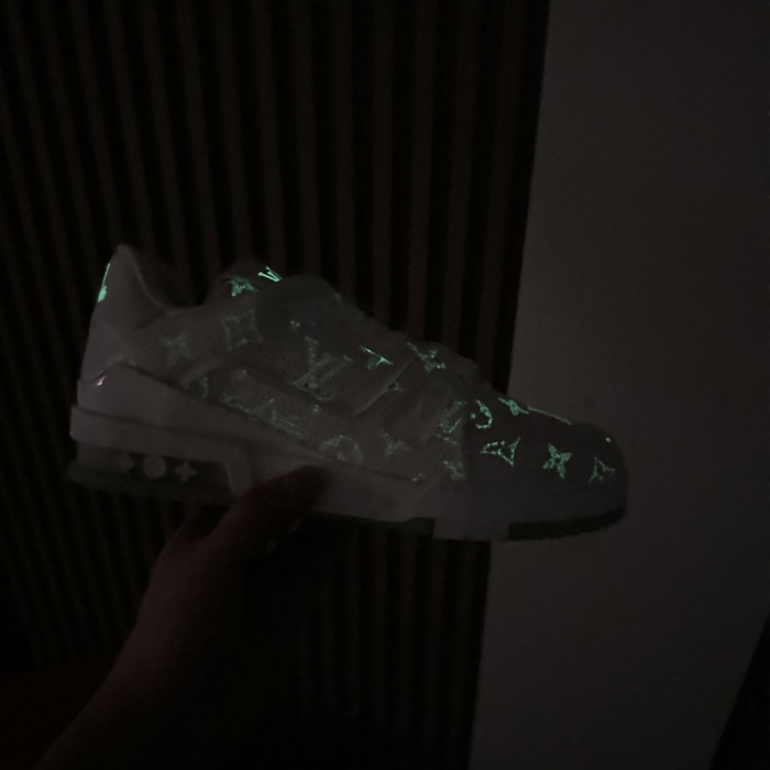 LOVT SNEAKER lv-726