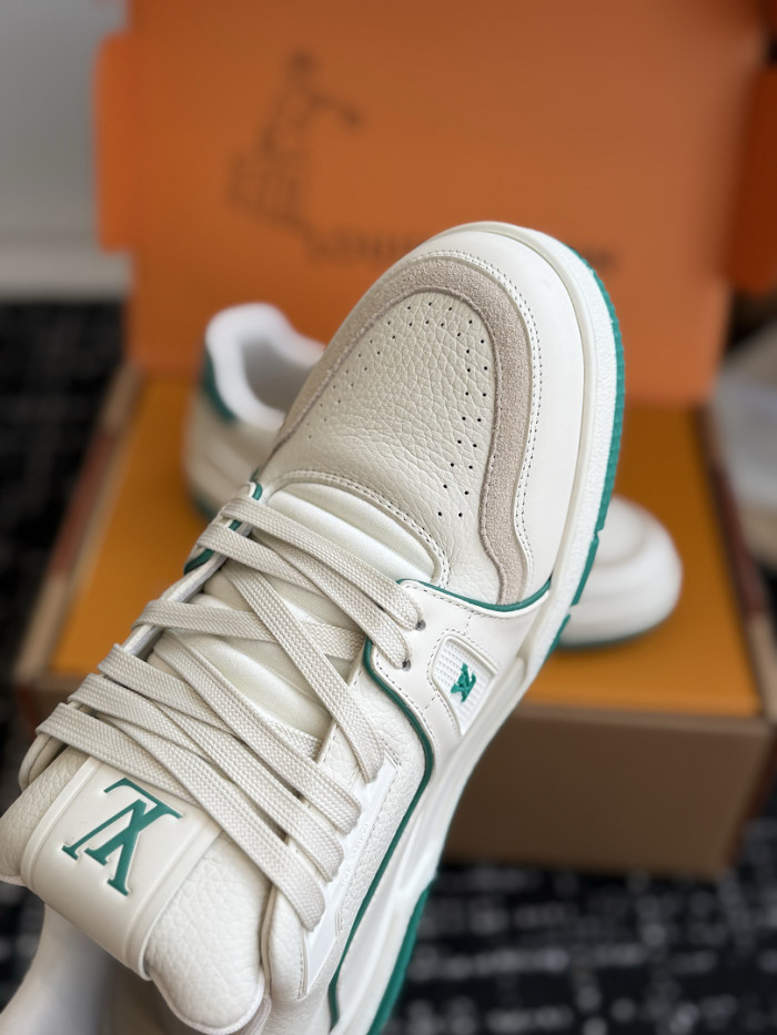 LOVT SNEAKER lv-729