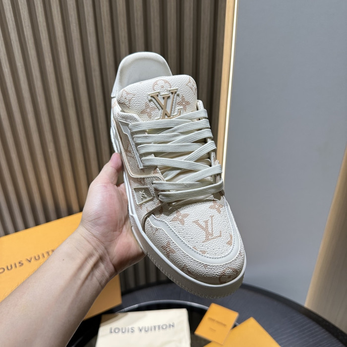 LOVT SNEAKER lv-732