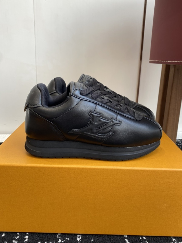 LOVT SNEAKER lv-370