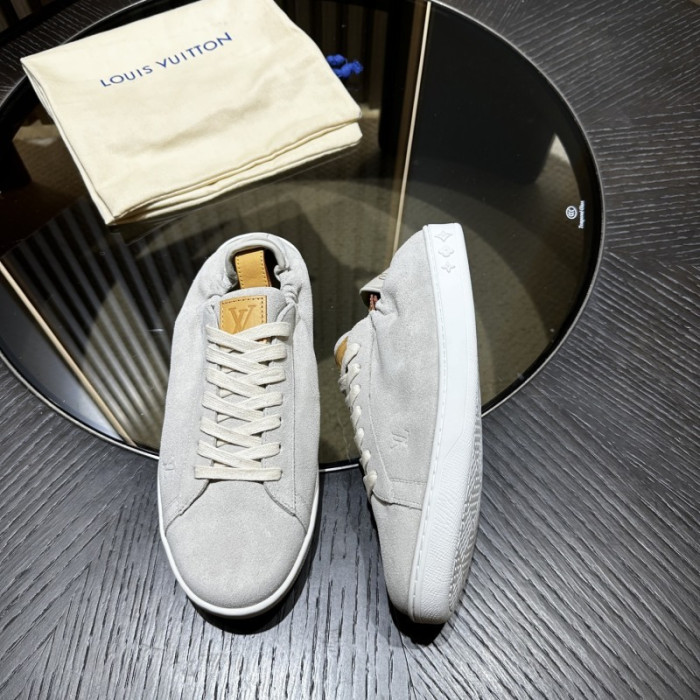 LOVT SNEAKER lv-405