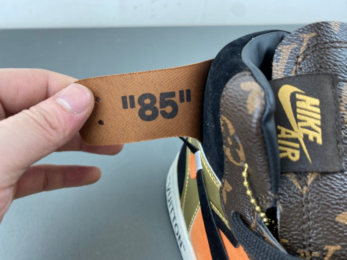 LVT X AIR JORDAN 1 CUSTOMS MENS - AQ0818-20211