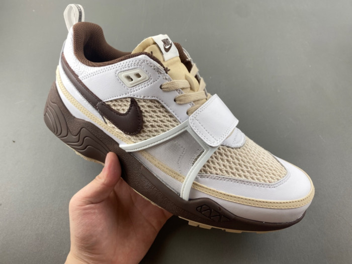Nike Zoom Field Jaxx SP Travis Scott HQ3073-100
