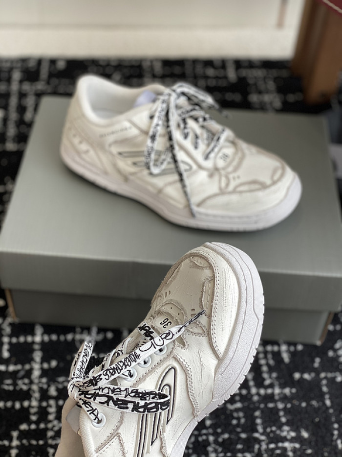 BL Hamptons Worn-Out BHW-3