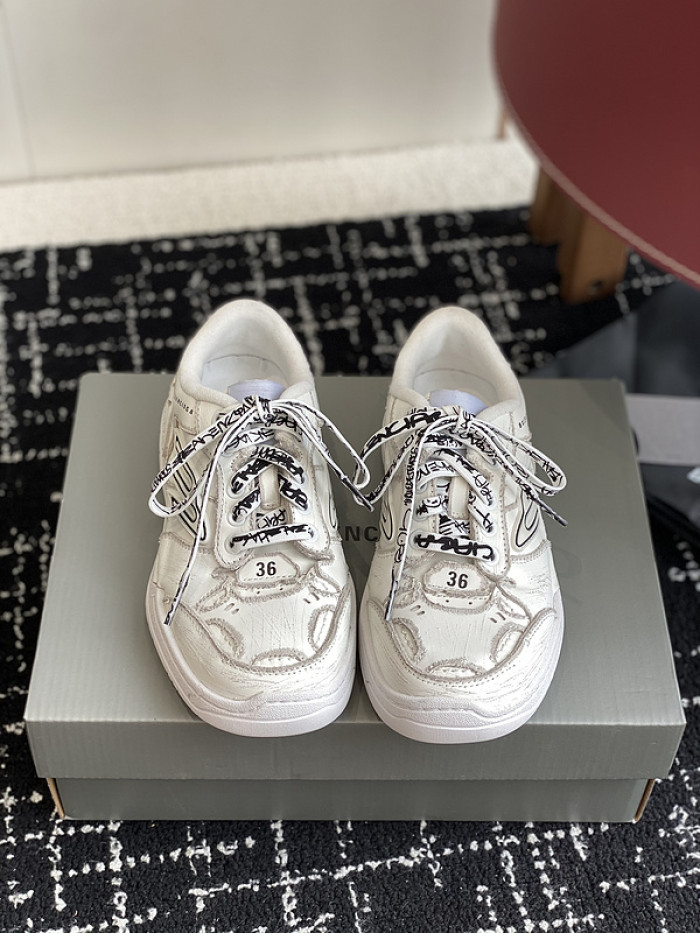 BL Hamptons Worn-Out BHW-3