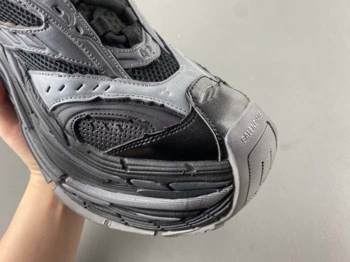 Ba1en*iaga Platform Reduced Dark Gray WPLTF 1011