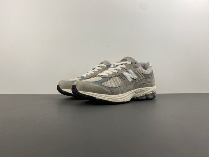 New Balance 2002R “Arid Stone” U2002RRD