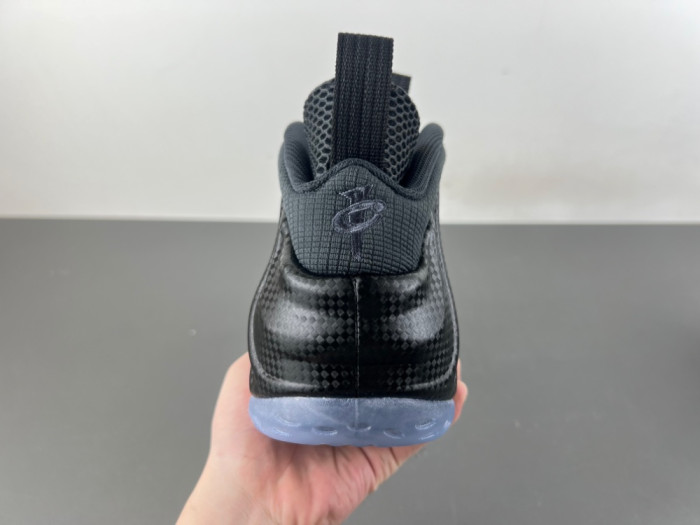 Nike Air Foamposite One “Carbon Fiber " HF2902-002