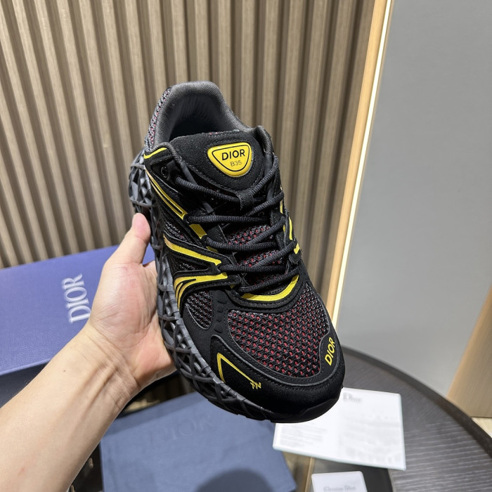 DR B35 LOW-TOP SNEAKERS DR-299