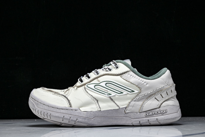 BL Hamptons Worn-Out BHW-10