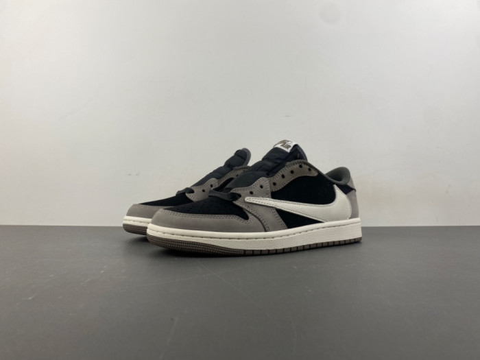 Travis Scott x Air Jordan 1 Low OG DM7866-0011