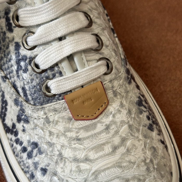 LOVT SNEAKER lv-749