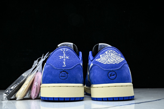Travis Scott x Air Jordan 1 Low OG DM7866-400