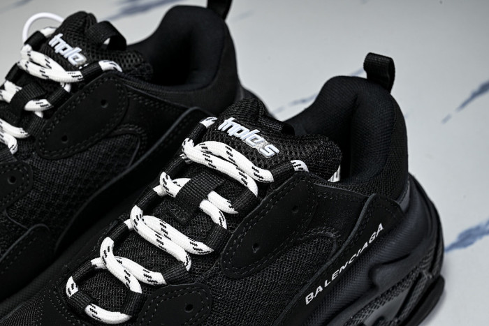 BL TRIPLE S TRAINERS SNEAKERS W2FB1-1000