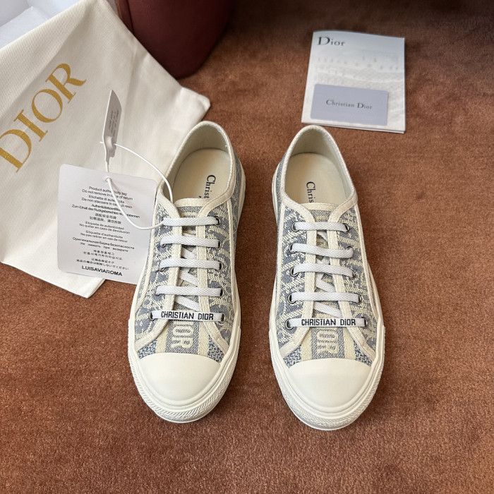 DR LOW-TOP SNEAKERS DR-243
