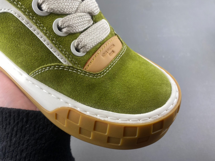 LOVT SNEAKER lv-519