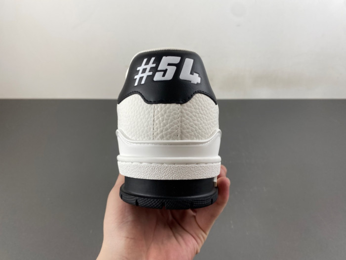 LOVT SNEAKER lv-624