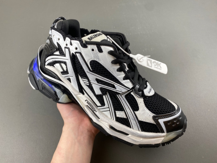 (LED) BL RUNNER SNEAKERS W3RB2 9010