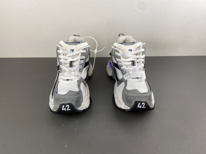 (LED) BL RUNNER SNEAKERS WRNLD 9012