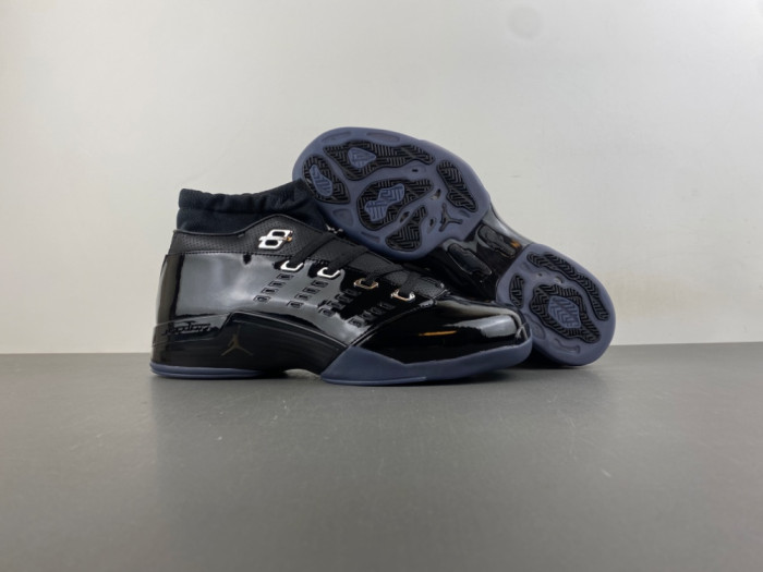 Air Jordan 17 Low "Black Patent" IV7640-001