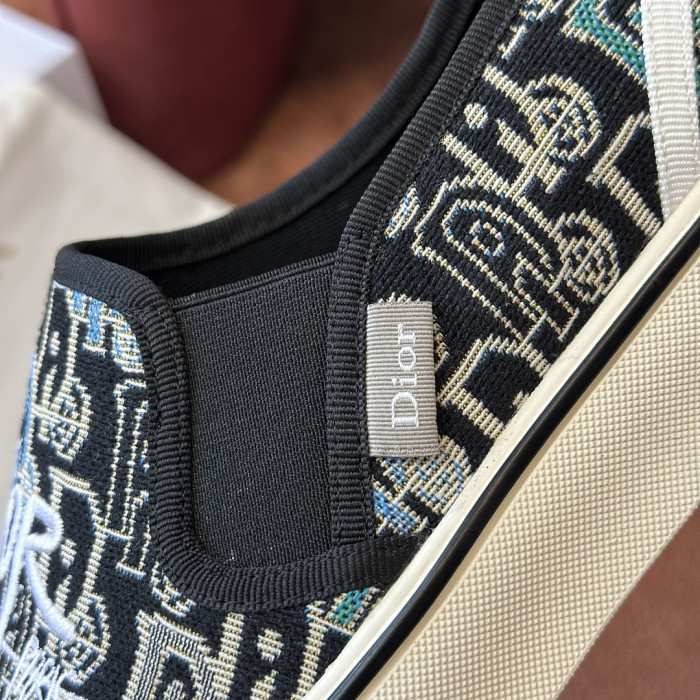 DR SNEAKER DR-273
