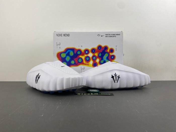 Nike Mind 001 HQ4307-102 (RUN SMALL,PLS 1 SIZE UP)