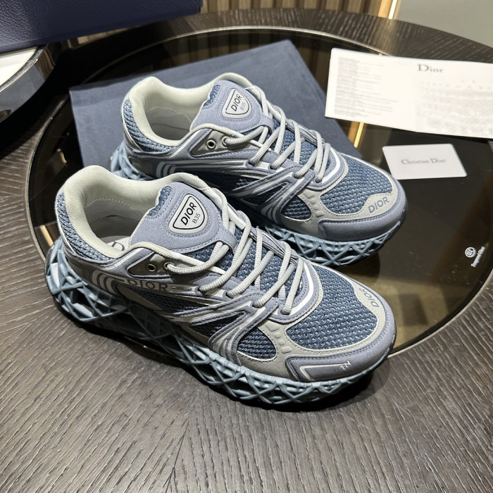 DR B35 LOW-TOP SNEAKERS DR-298